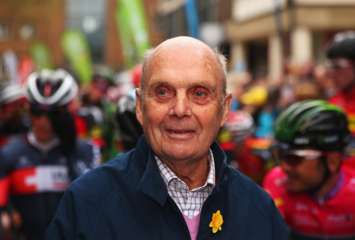 Rest in peace Brian Robinson, the founding father of British cycling. 

Inspired by the 1948 Games in London, he became an Olympian just four years later in Helsinki. https://t.co/KTqnnsUPuC https://t.co/MIkQLrV5Yn
