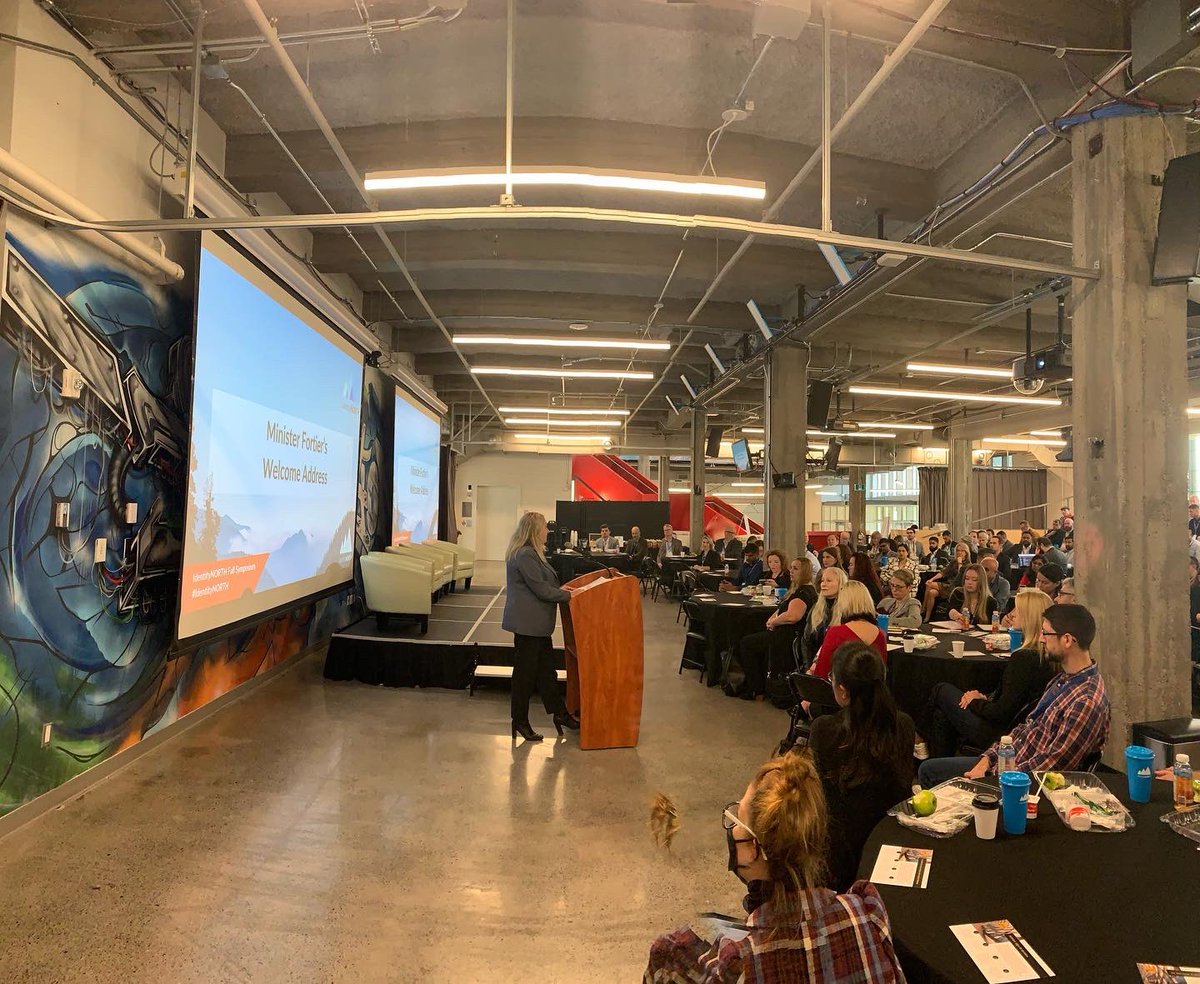 MonaFortier's tweet photo. La transformation numérique se pratique mieux à travers la collaboration & le partenariat.
Le symposium #IdentityNorth a permis de fournir une mise à jour du travail effectué par le #GDC et de discuter de la façon dont nous conduisons le changement dans la gouvt numérique. https://t.co/vMWzrlxQ7U