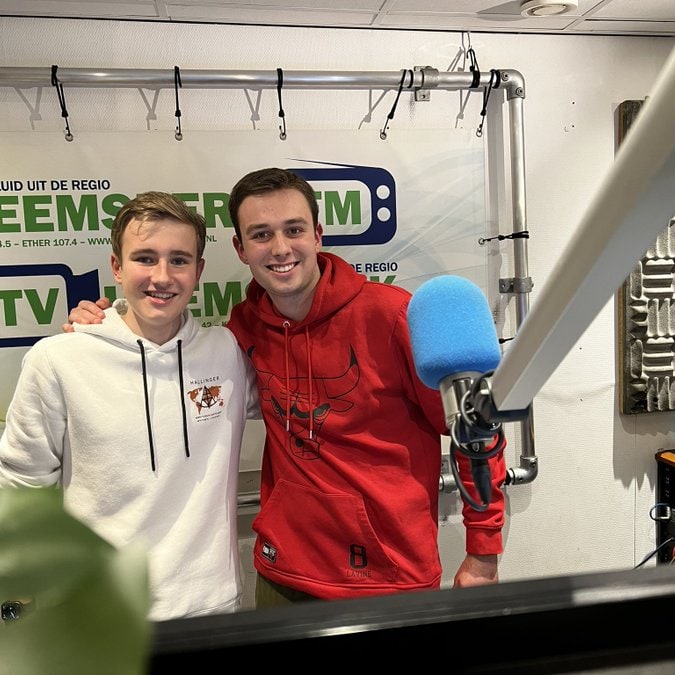 Zaterdag maken wij kennis met de 2 nieuwe radiomakers bij #Heemskerk FM van @Voetbalpraatfm Verder natuurlijk alle vaste items. ⏰10:00 - 12:00 📻omroepheemskerk.nl/luister