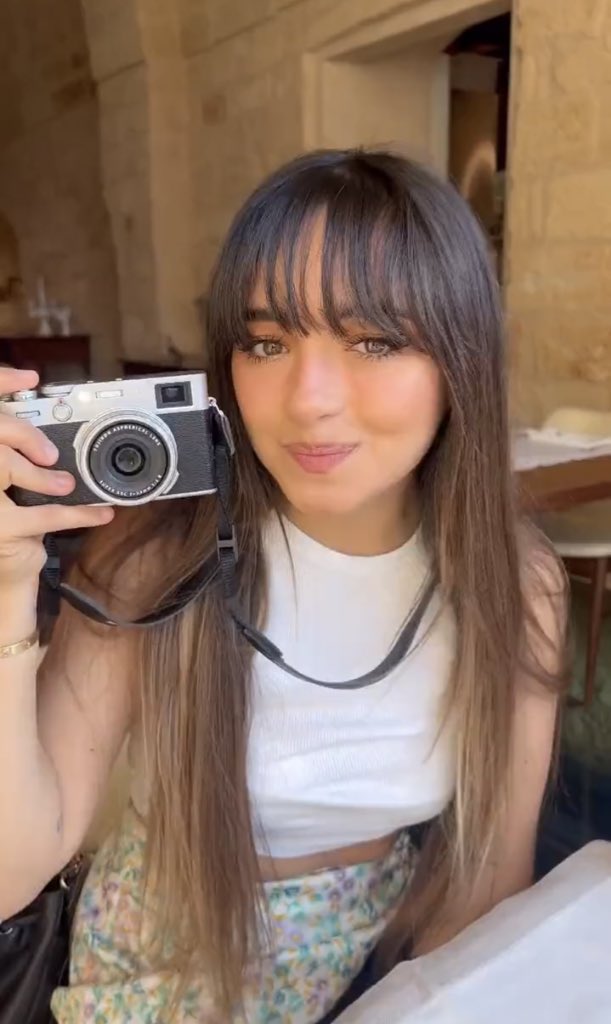 araxcache's tweet photo. la fotógrafa 📸          //       sus fotos ✨ https://t.co/Si6sPunhiP