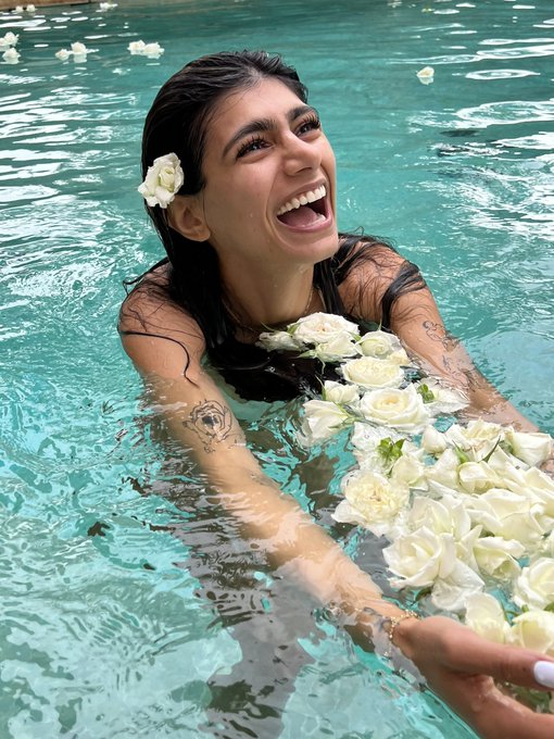 🪷🙇🏽&zwj;♀️🪷 https://t.co/BSFdaYRLYn<a href="/tag/farmersprotest"class="tags"><span>#farmersprotest</span></a>