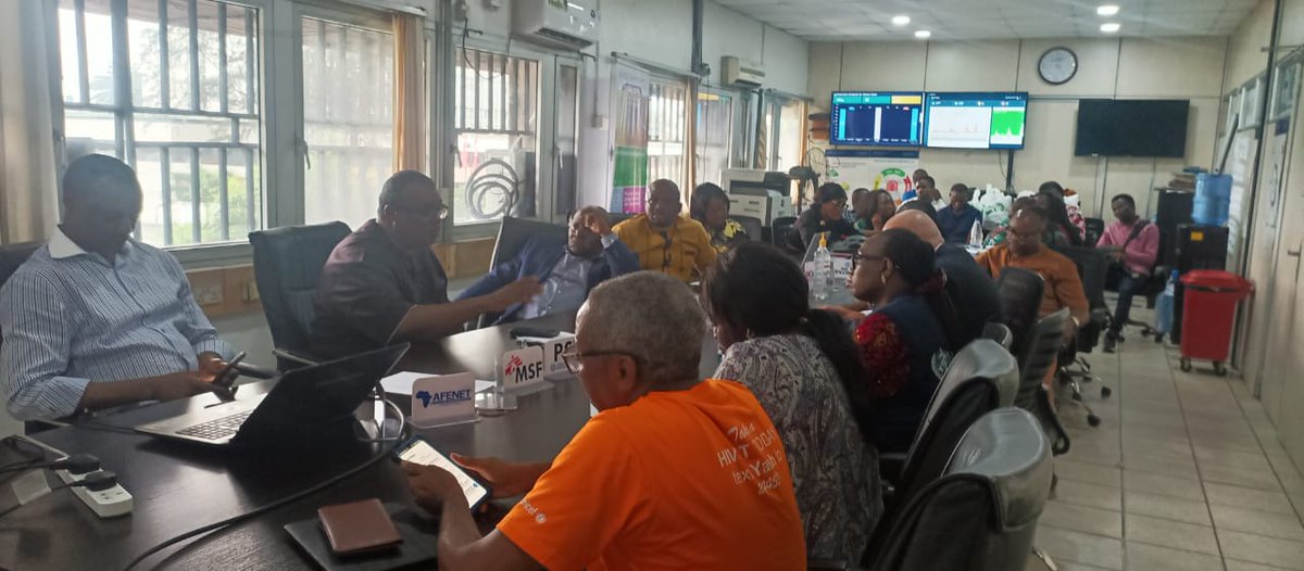 Luchi _Gloria tweet media