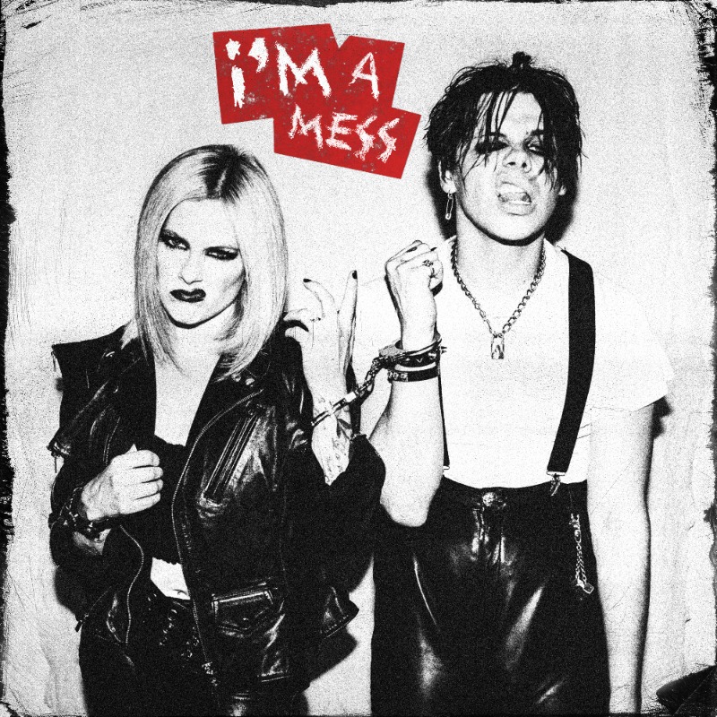 AvrilLavigne's tweet photo. "I'm A Mess" featuring @yungblud out Thursday, November 3