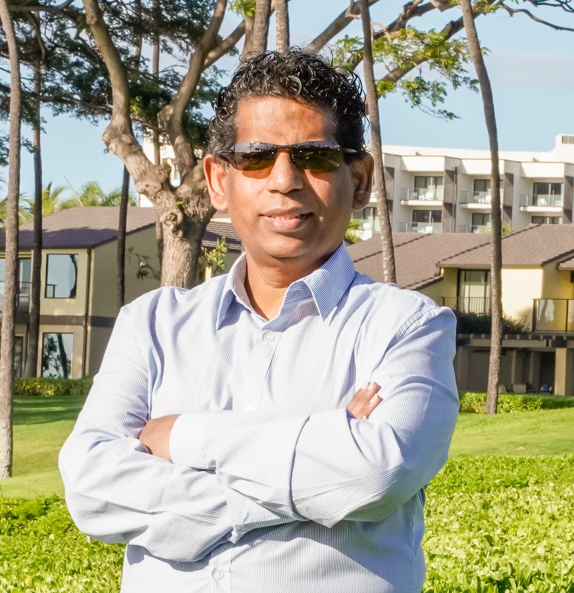 BMCSoftware's tweet image. BMC CTO, @RamChakravarti2, kicks off day 2 of #BMCExchange to expand on the future of #innovation alongside #CloudWars Founder @bobevansIT, and Prabal Acharyya, Global Head of Industrial IoT and Digital Twins Partners at @AWS_Partners.