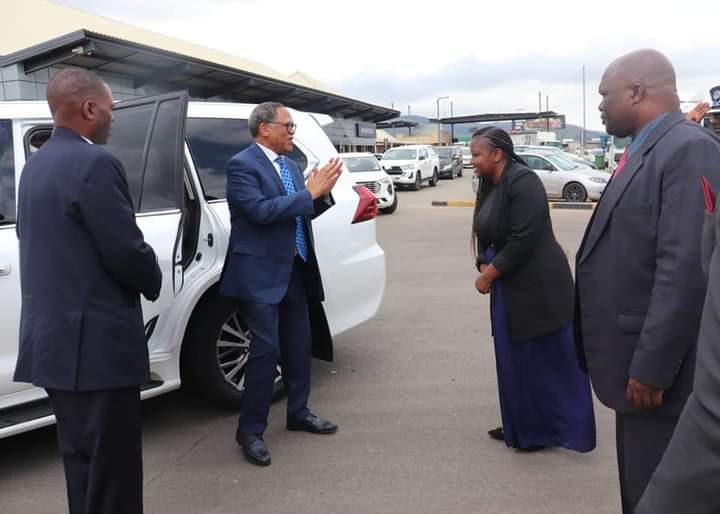 Deputy Prime Minister of Eswatini, Themba Masuku left his country on Wednesday to represent His Majesty King Mswati III at the inauguration of Prime Minister-Designate Sam Ntsokoane Matekane, set for Friday October 28th. #MatekaneInauguration