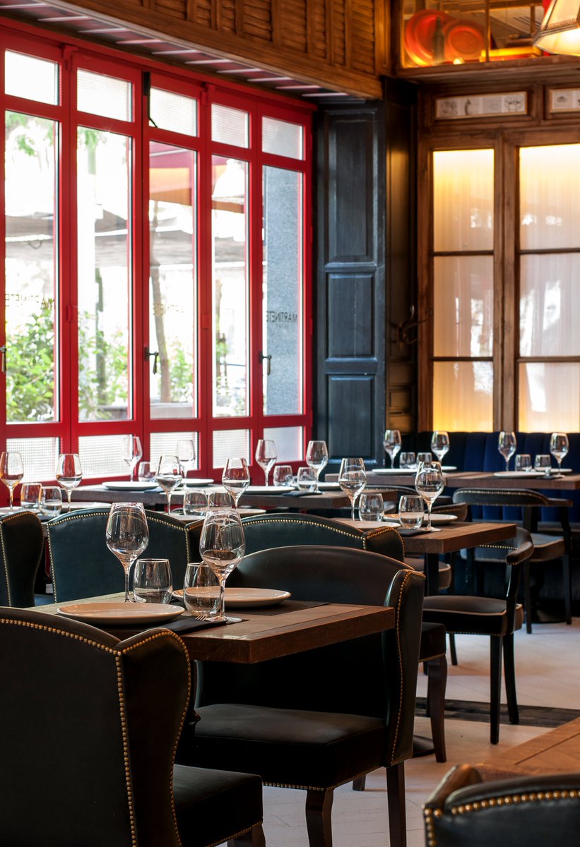 Días especiales que homenajean a personas especiales
Y es que no hay mejor plan que sentarse alrededor de la mesa y recordar todos aquellos momentos inolvidables que nos dejaron ¡Es un planazo!
#Martinete #Madrid #restaurantesMadrid #DiaDeTodosLosSantos