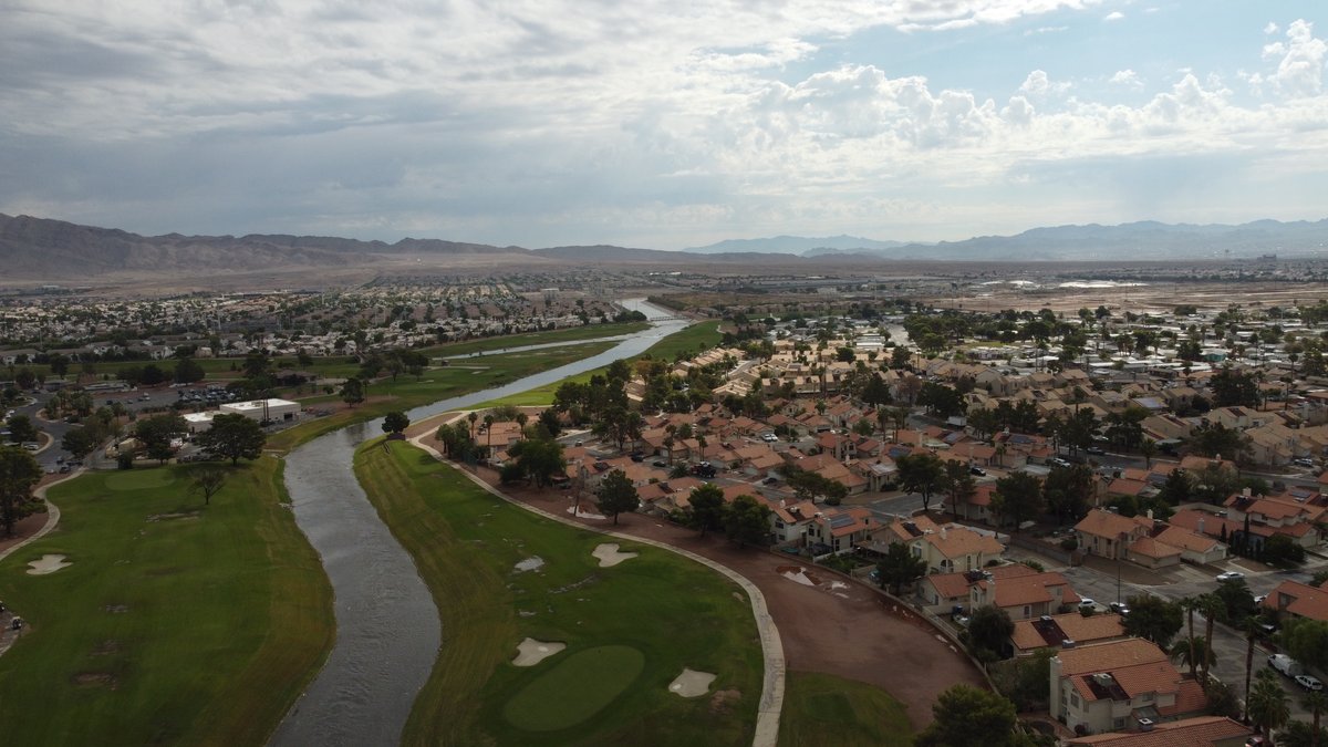 #FloodBasics –Did you know that some of Las Vegas Valley's golf courses are also flood control facilities? The <a href="/ClarkCountyNV/">Clark County Nevada</a> <a href="/ClubatSunrise/">TheClubatSunrise</a> is a golf course, but it also doubles as a flood control facility. #golfday #golfers #flood #floodsafety