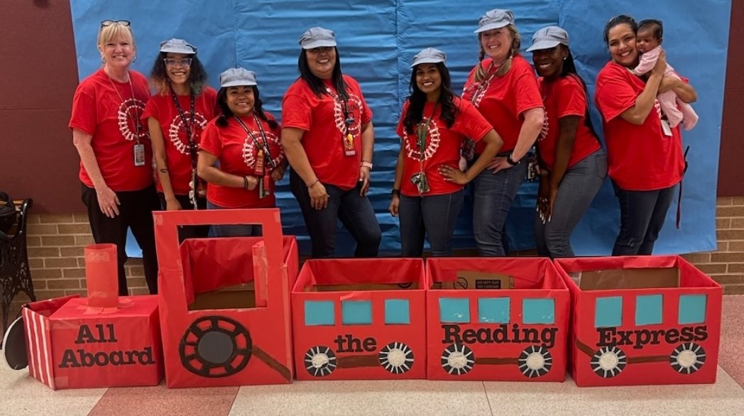 tamtamwise's tweet photo. Yesterday, was a success All Aboard the Reading Express!! #strengtheningliteracyskills #PrekCrew @Aliefsneed @AliefPreK @Uroosabhussain @AlexaBurman @TechTeacherMorg @KRCreeggan https://t.co/i39Z4G5hvK