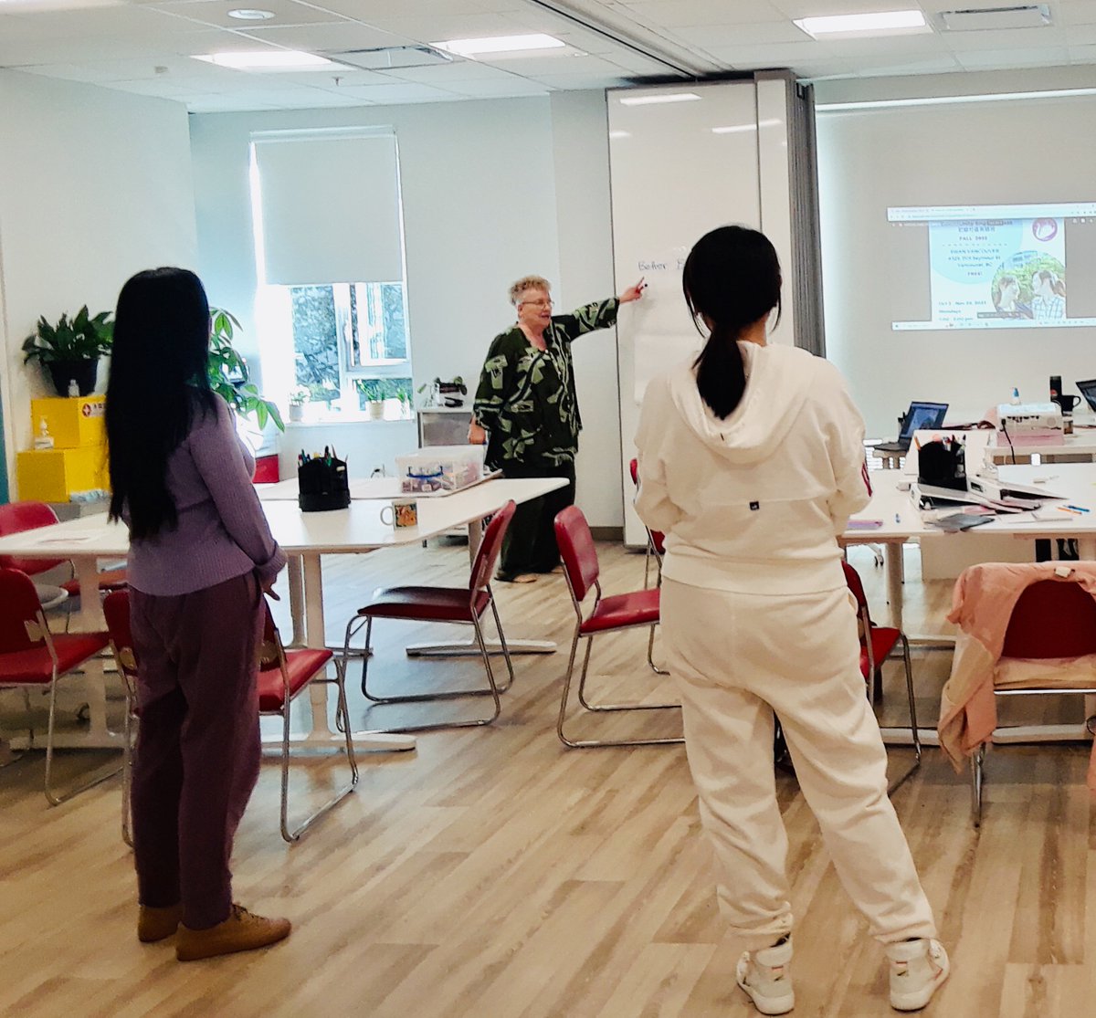 For many years, the community that SWAN supports has voiced interest in learning English. With the partnership of @PIRSVancouver, SWAN is offering low-barrier English classes for the community we support.  We just started our new session of English class early this month!