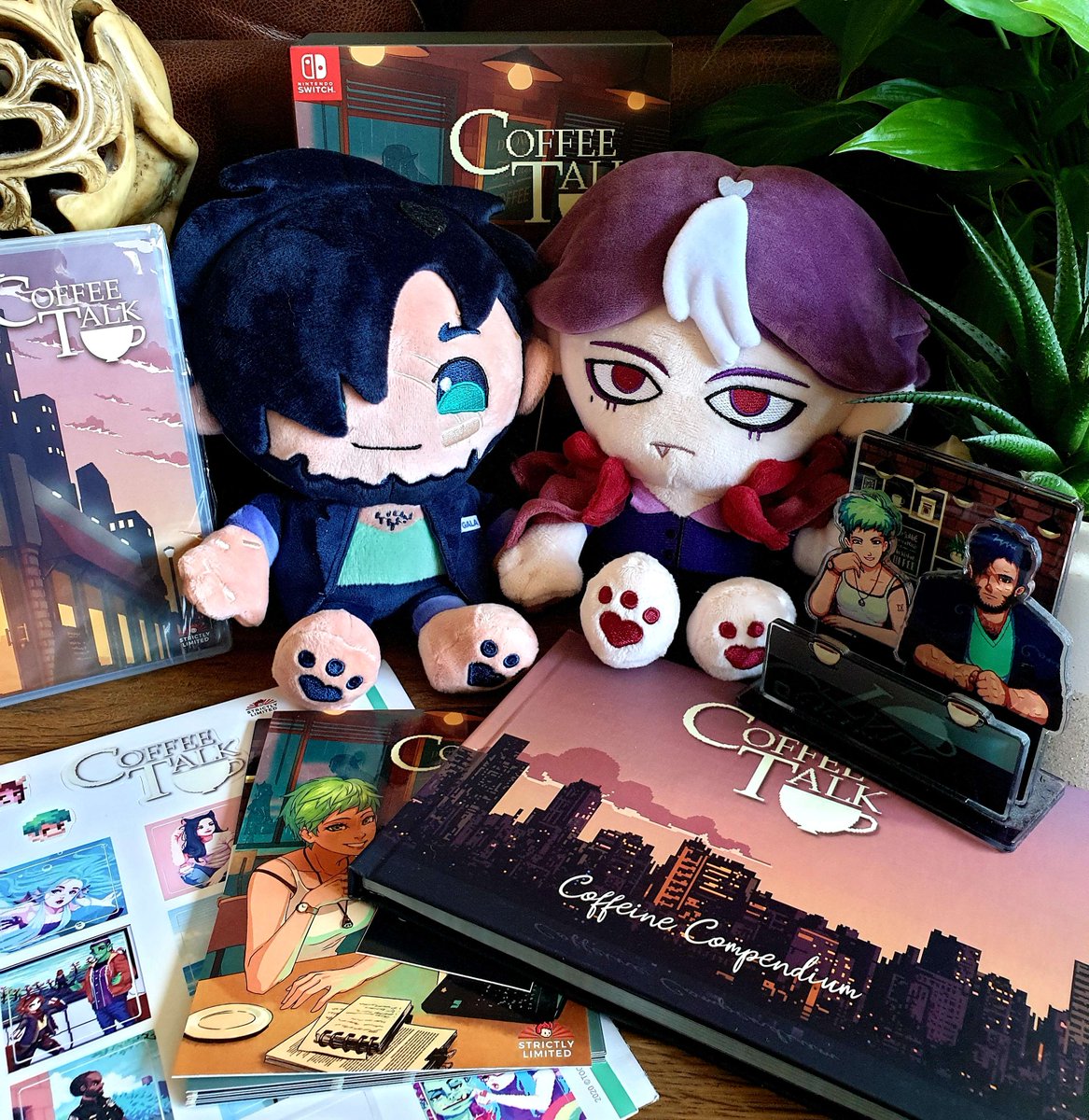 Some amazing arrivals today - Shinji, Gala and Hyde from @Makeship. Thank you so much - a delivery from you always makes my day better! :) @coffeetalk_game @togeproductions @KaizenGameWorks
