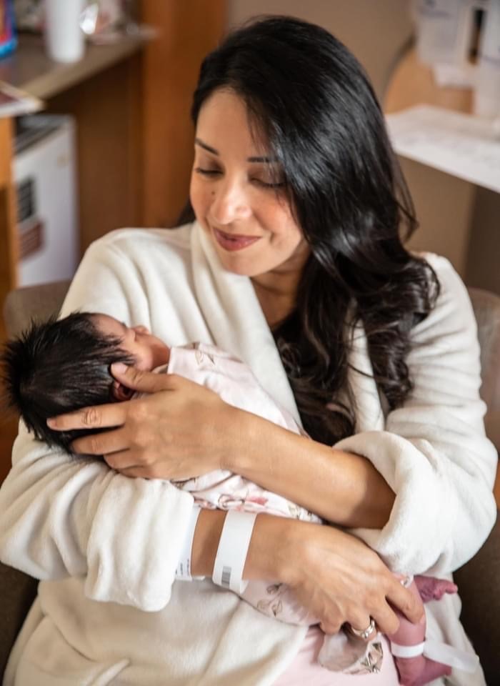 DFWH100's tweet photo. We are thrilled to announce the arrival of our #DFWH100 President-elect's daughter, Juliana Luz Landeros. Born on October 24. Join us in congratulating our H100 Hermana Anette Soto Landeros and her family on this joyous occasion.  
Picture by Rachel De Lira. #WomenWhoInfluence https://t.co/CDTbifekAI