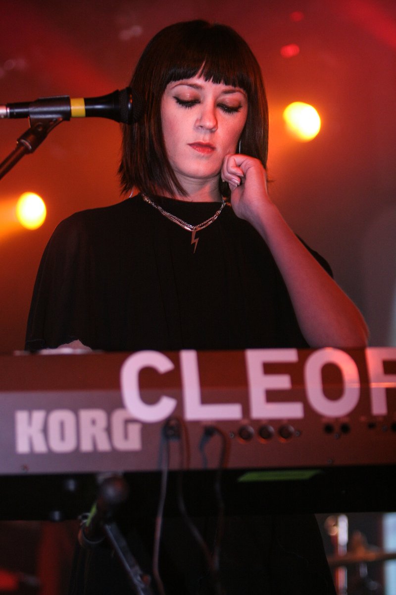 Helen with her Ms-20 called Cleopatra #ladytron #Indie