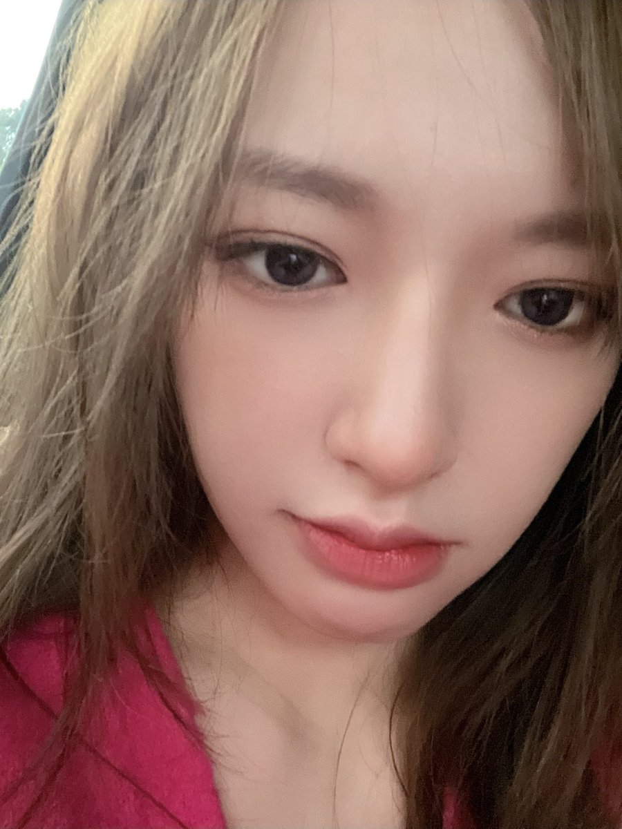 WJSN DAILY on Twitter: "[TRANS] 221026 #CHENGXIAO Weibo/Red update (1