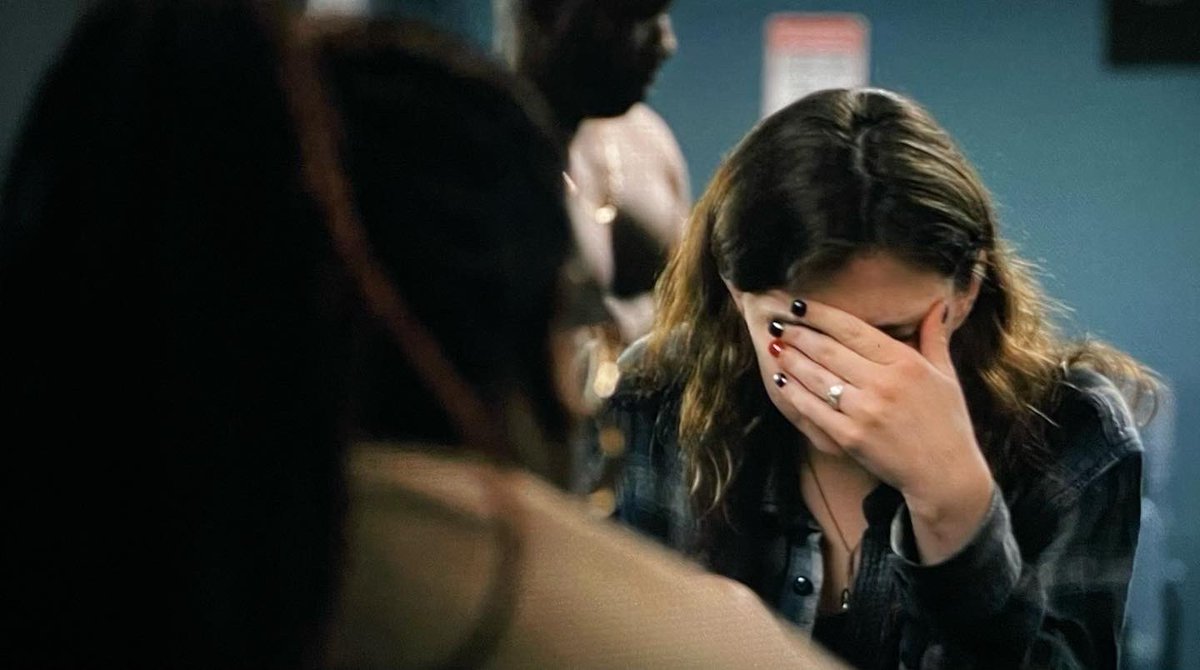 ShannonMCorbett's tweet photo. A few months ago, I was lucky to be a tiny part in this awesome series called @sendhelpseries for @watchallblk @appletv ! The cast and crew were so kind and fun to work with! Hereβs a few pics of me in a funny scene in Episode 3! Go find out! π¬π
#sendhelpseries #allblk #appletv https://t.co/ewnZqgukmn