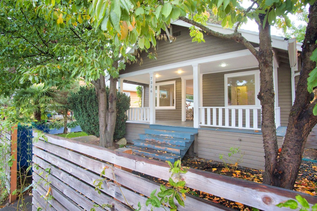 JLS_Seattle_NE's tweet photo. ✨NEW LISTING✨

🏠 7336 24th Ave NW, Seattle, WA 98117
🏠 3 Beds | 1.75 Baths | 1,460 SqFt | 4,590 SqFt Lot Size
🏠 Offered at $888,000

Learn more about the property at https://t.co/5YtxzZjfBO
MLS: 2011160

Represented by Robert Murray (206) 551-5500
#justlisted #newlisting https://t.co/8wCmlUV05q