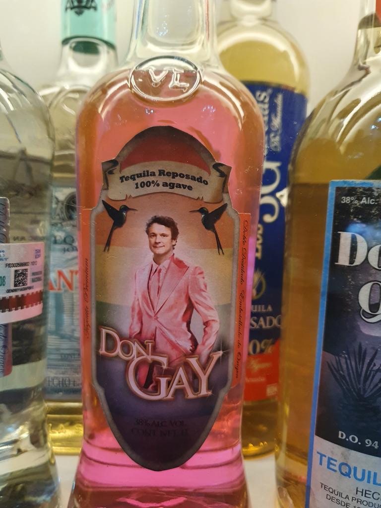 7Shammer's tweet photo. Ummm anyone know why/when @colinfirth had a career making and or marketing Tequila. Was it before or after he was King and when he was still married to Aurelia?  because...?? #Mexico #tequila https://t.co/VprSvPsWpo