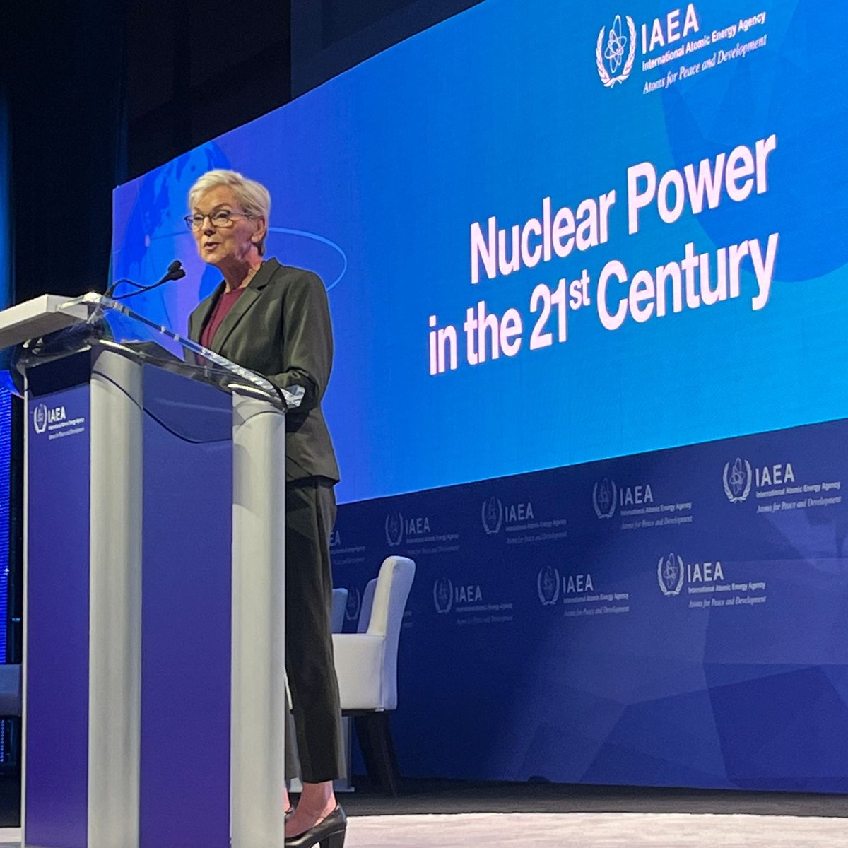 .@IAEAorg #PoweredByNuclear Ministerial Conference on Nuclear Power has kicked off. It was a pleasure to, together with Conference President @ENERGY @SecGranholm, welcome 700+ participants from all over the 🌍 who will discuss nuclear’s role in fighting energy & climate crises.