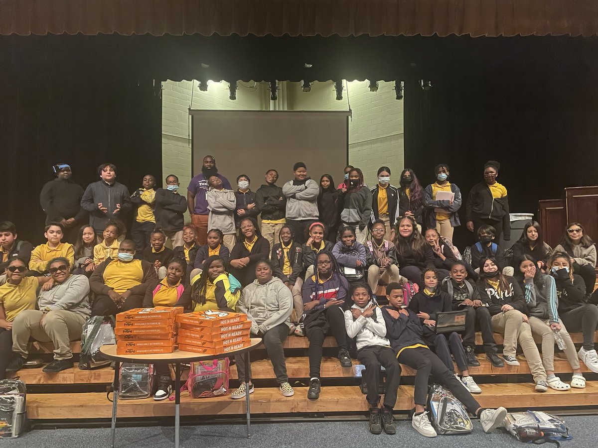 Forest Brook Wraparound (@forestbrookwrs) on Twitter photo Mr. Barnes is always going above and beyond for our meets and masters students. Keep up the good work! <a href="/ForestBrookMS/">Forest Brook MS HISD</a> <a href="/IStandforAll/">Alicia G. Lewis</a> Mr. Barnes is always going above and beyond for our meets and masters students. Keep up the good work! <a href="/ForestBrookMS/">Forest Brook MS HISD</a> <a href="/IStandforAll/">Alicia G. Lewis</a>