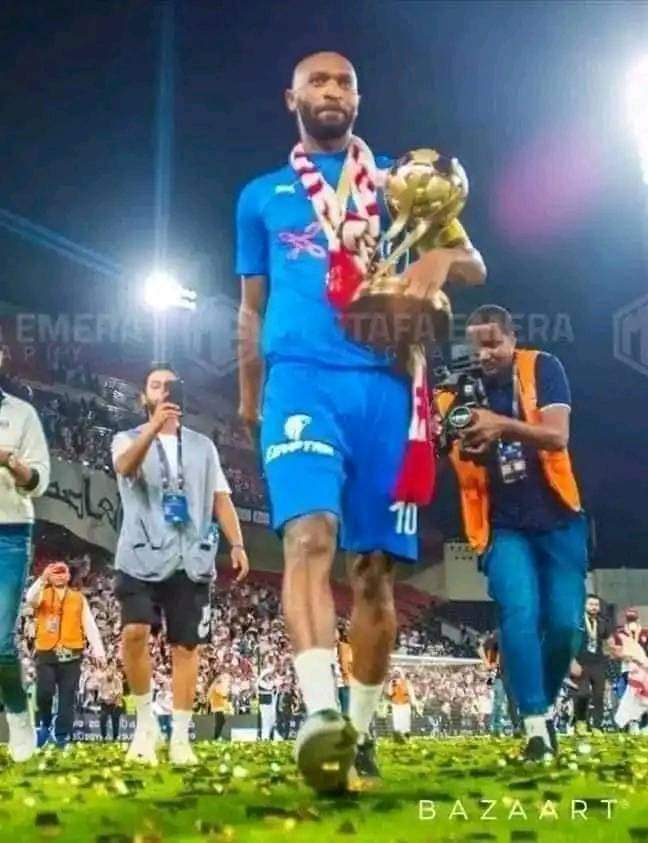 marwaElzamalkw2's tweet photo. #رجال_الزمالك_السوبر_لجمهوركم❤️🤲🇦🇹🏹✌️💪
لنفعلها مره اخري يا ابطال🏹✌️❤️💪 https://t.co/yMwSLwRzOm