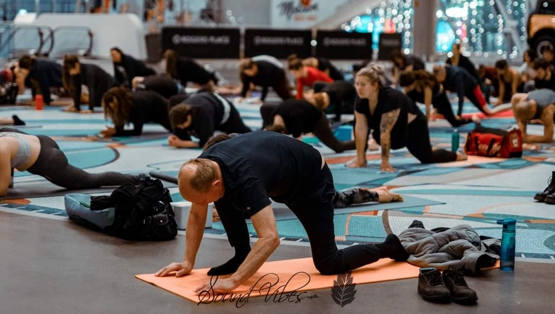 🧘 EVENT DAY!! 🧘 Yoga returns to Ford Hall tonight with Sound Vibes!! Doors → 6:30 PM Event Begins → 7:00 PM Tickets → universe.com/events/ford-ha… More info → rogersplace.com/events/event/i…