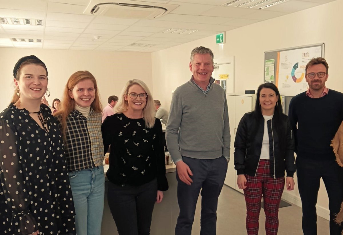 JigsawYMH's tweet photo. Today, we had a special guest visiting Jigsaw's National Office!
Thank you to UFC Fighter @AisyDaly for popping in, and for your incredible support of Jigsaw on #UltimateHellWeek. ๐๐งก https://t.co/HxCT9WG69b