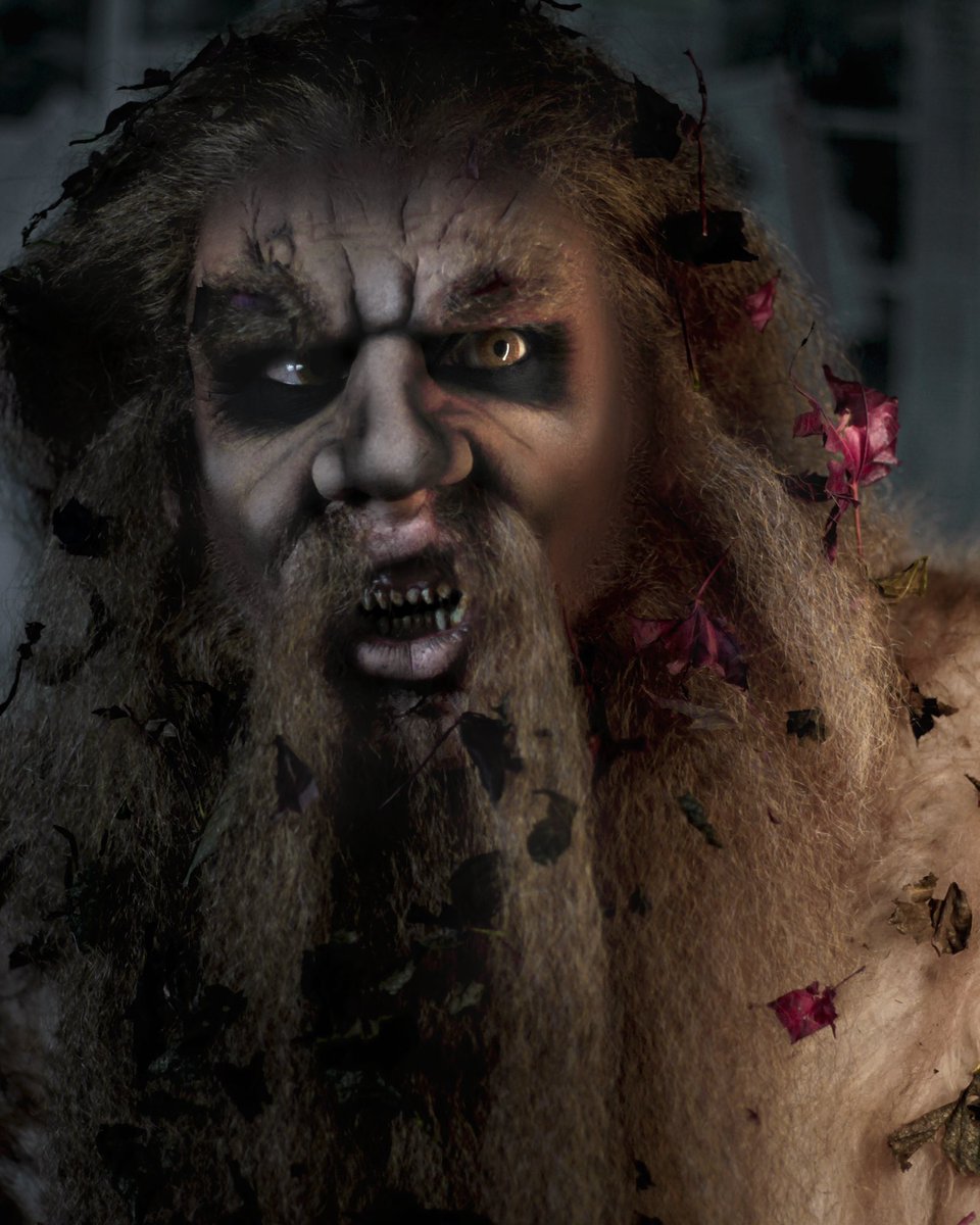 _claire_voyant's tweet photo. 𝕭𝖎𝖌𝖋𝖔𝖔𝖙
🗞📰🗞
Photography & Editing By: Johnny Bianco
Assisted By: @thequeenplat
Prosthetic Painting & Application By: Myself
Coat By: Myself
📰🗞📰
#halloween #dragqueen #photography #sfxmakeup #gbianco #clairevoyant #cryptid #cryptidcollection #bigfoot https://t.co/WqNxKElU03
