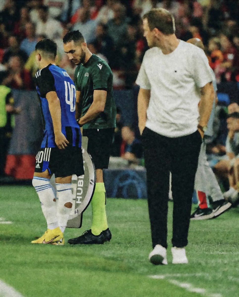 ✨ Making history at only 16 years old, Roony!

💯 Debut in the <a href="/ChampionsLeague/">UEFA Champions League</a> and two important goals in the space of a few weeks.