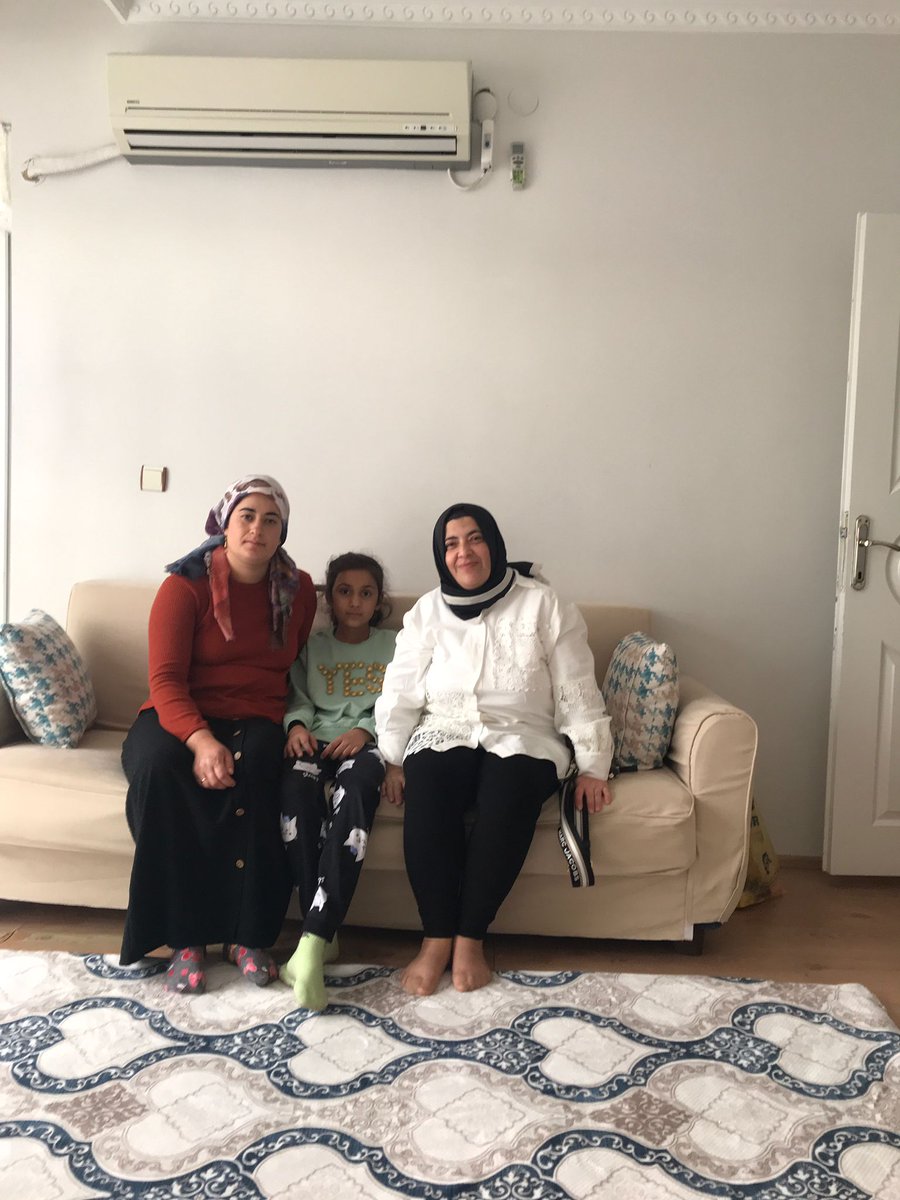 IlkokuluMolla's tweet photo. Öğretmen ki gönülleri bağlayan, sevgi tohumları ekendir. Öğretmenlerimiz yeni tohumlar ekmek için ev ziyareti yaptılar.

#öğretmengönülleriBAĞLAR

📍Bağlar Molla Gürani İlkokulu İlkokulu

@BaglarKaymakam 
@Diyarbakirmem 
@Murat4Kucukali 
@BaglarMEM21 
@Mehmet_Bulut21 https://t.co/Dj22rO3Fcc