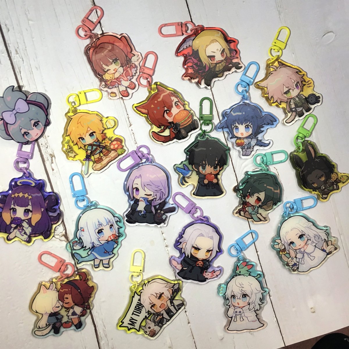 「Poggies first batch of my ANYC charms ha」|Renos ▶︎ sakuracon 2625🔔のイラスト