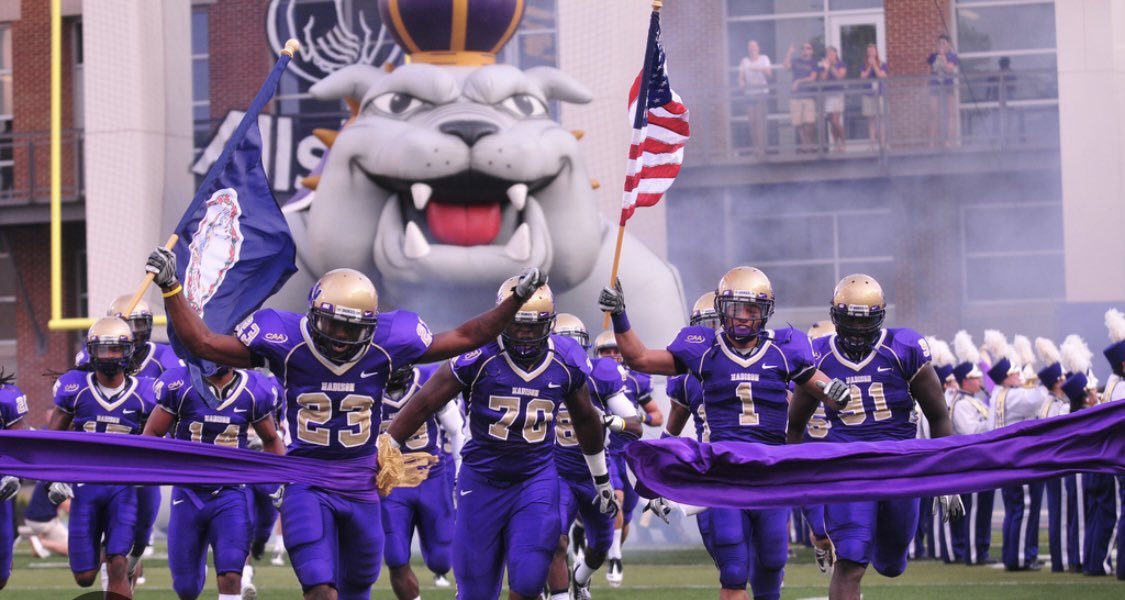 5starsavi's tweet photo. Grateful and excited to announce that I received an offer from James Madison University 🟣 #GoDukes
@JMUFootball @Coach_PatKuntz @Coach_JMill @JMUCurtCignetti @lionwingcoach @CoachPrimeRob @CoachGiusto @LC_sportslife @CoachMcCannERT @MohrRecruiting @RivalsFriedman @BrianDohn247 https://t.co/NtZ13PpHVw