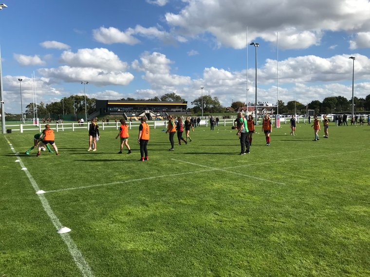 Girls rugby at Twickenham
pitchero.com/clubs/twickenh…