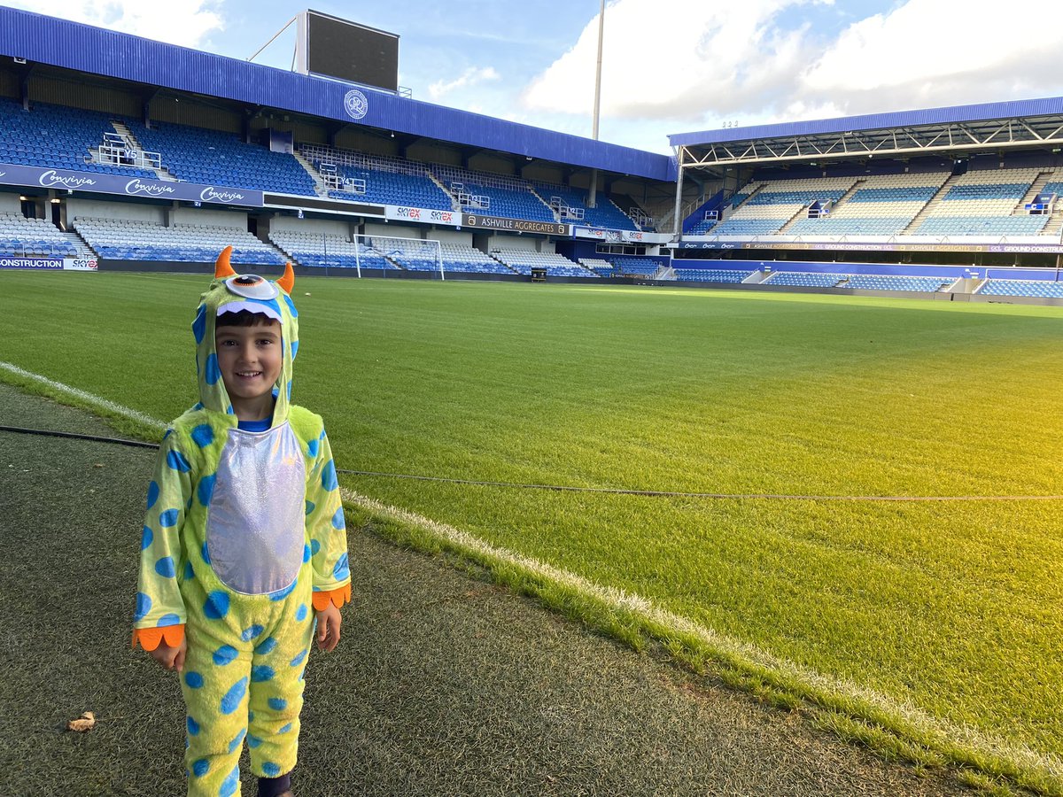 A great afternoon @QPR for the #hoopyhalloween party! Thanks to @ConnorBagenal10 for organising it all.