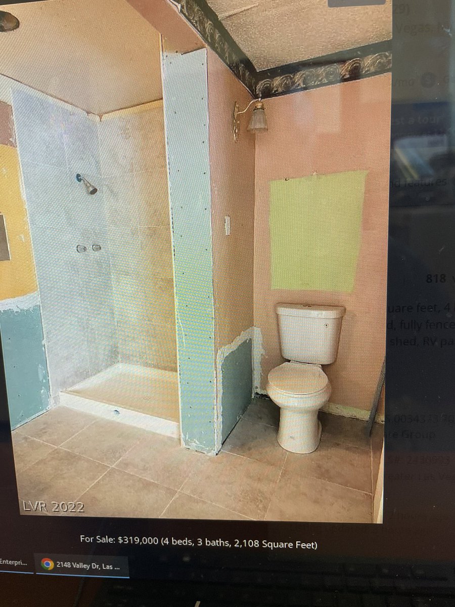 Keo_2000's tweet photo. Home inspection on open escrow investment property 🤦🏻‍♂️ https://t.co/FpWKHpyA9Z