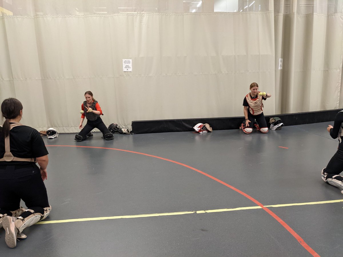 softball_nsa's tweet photo. Catchers putting in early morning work before school!

Pitchers, we see you working hard in the reflection, too! https://t.co/MONRBxwswW