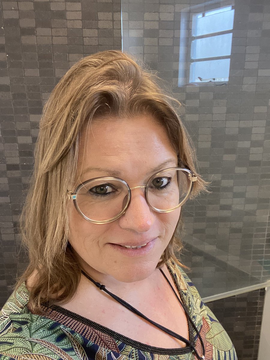 I felt pretty today. #nofilter selfie 💝🙏🏻❤️ #selflove #selfcare