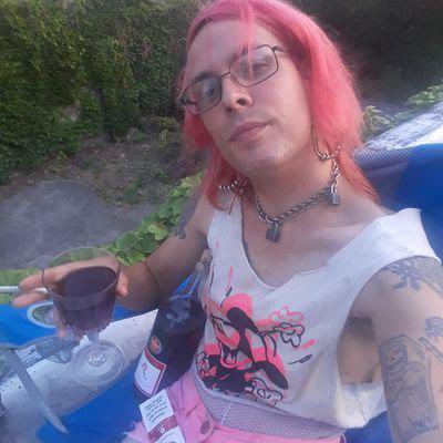 roachbiggums's tweet image. Your average philly supporter waiting for Sundays game #doop