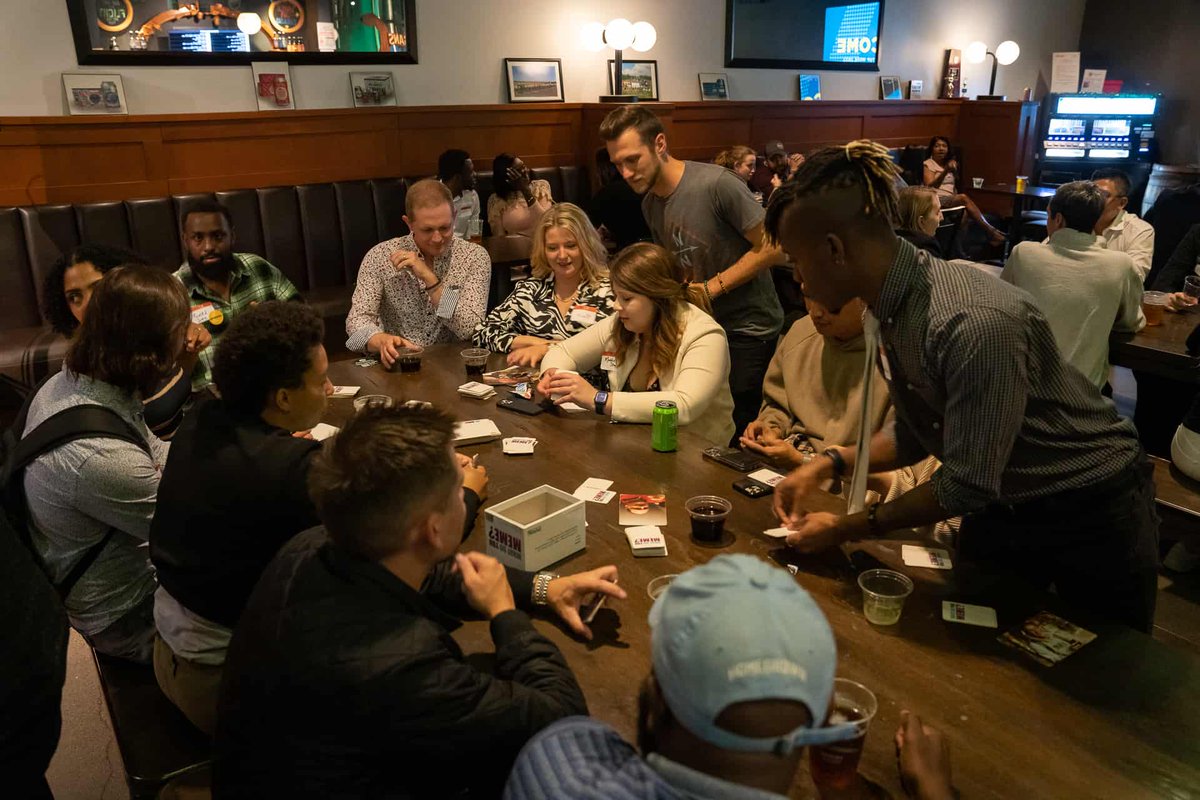 tcstartupweek's tweet image. Time flies — it&apos;s been more than a month since the #TCSW2022 Closing Party! 🎉 We spot Jon Schoen of @Trunkdropapp, @DJKeezy612, Sanjeev Shah of @BMO, and @daltonscott90 of @togetherwemesh just to name a few.

Who do you see? Tag them in the comments!