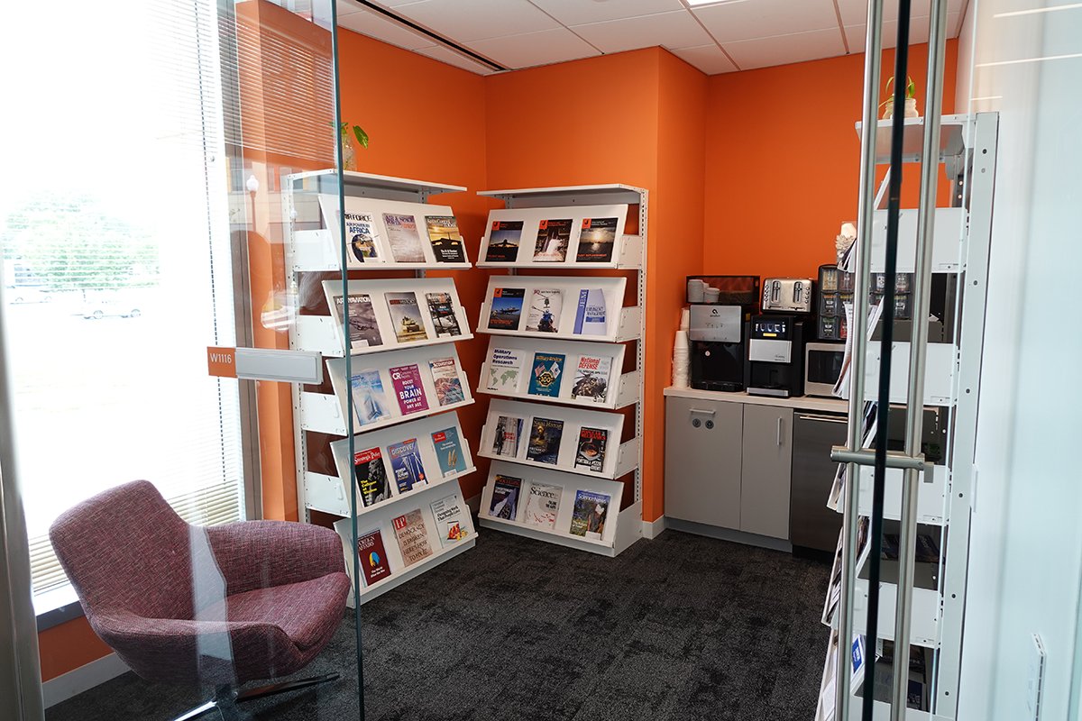 IDA_org's tweet photo. At the #IDA Library, you can enjoy a cup of coffee, eat a snack, read a newspaper and don a pair of #virtualreality goggles in addition to getting your reference questions answered. #LifeatIDA #WhoWeAreWednesdays https://t.co/cNEXdIxyK5