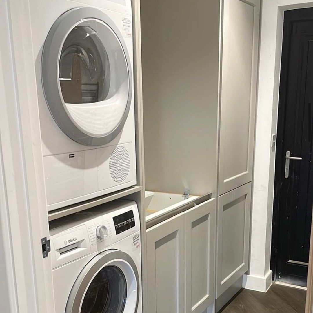 ruletown's tweet image. Let’s talk utility rooms! 

Well done to our team who has installed these two beautiful utility rooms inside plots 1 &amp;amp; 2. 

The materials that were used have enhanced the space making it look and feel stylish.
.
.
.

#utilityroom #utilitystyle #interiordesign #carpentry #team