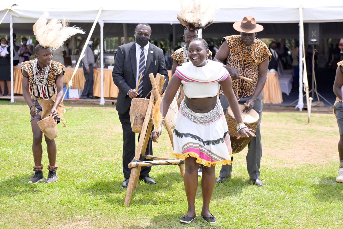 KagutaMuseveni's tweet photo. When I appointed a woman as the Vice President, I was sending a signal to everybody that women/ girls are very capable of serving. This is the gospel that you the intellectuals including judges should preach. https://t.co/kBoqe44ulA