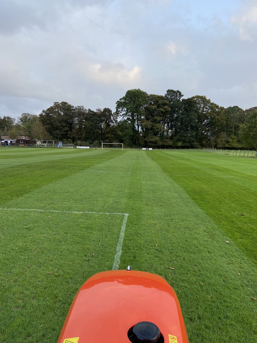 Tom Banks tweet media