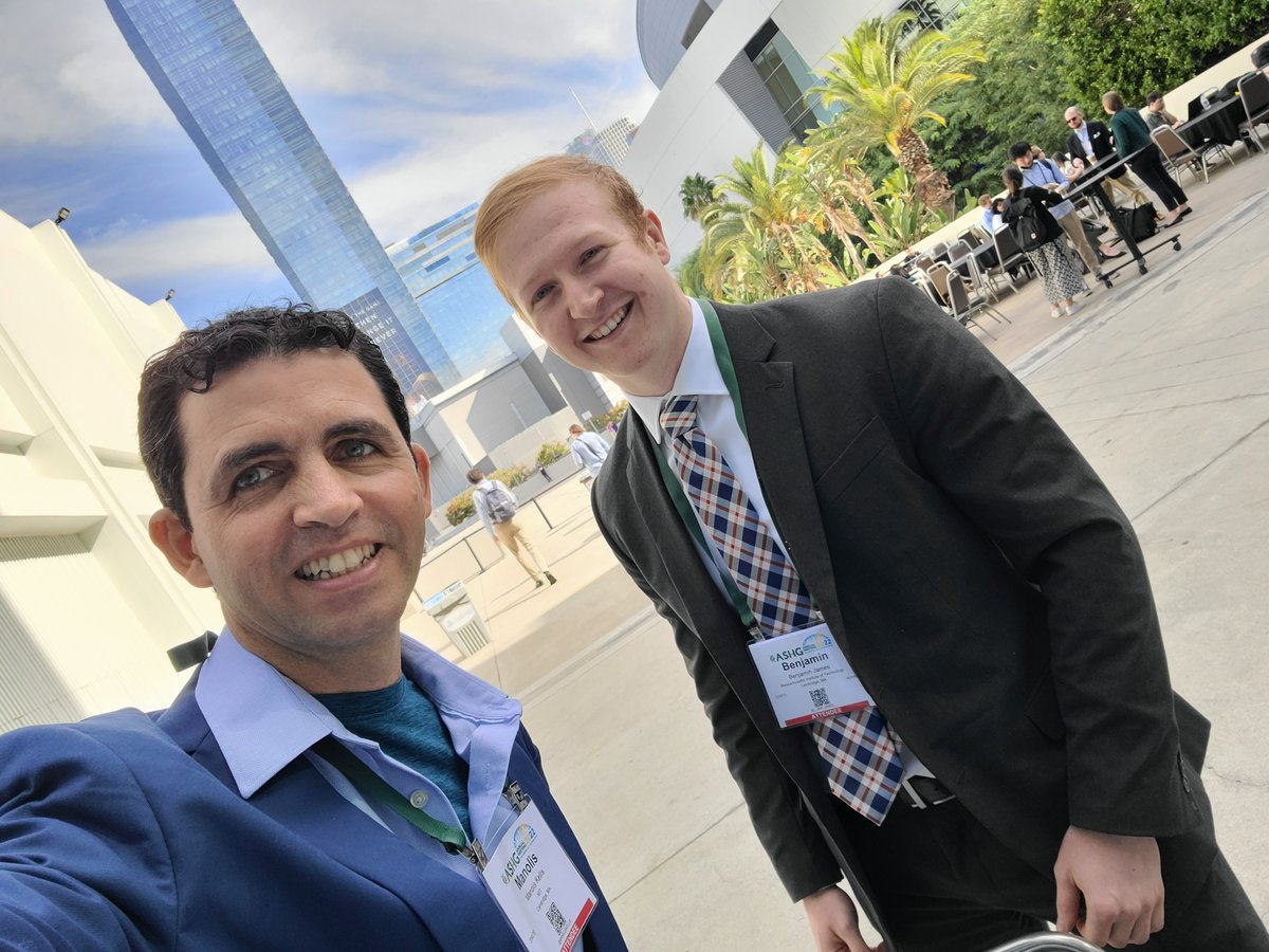 manoliskellis's tweet photo. Don't miss our #SingleCell #Epigenomics analysis of #Alzheimers #GWAS and #EpigenomicErosion in late-stage AD by @Xushen18 and @__ben_james__ at #ASHG22 starting now PetreeD/West 
Abstract: https://t.co/4WwUGnIORI
Session: https://t.co/TK50K1RKJz
Slides: https://t.co/JWGySRlS5k https://t.co/LUIP6xcA6T