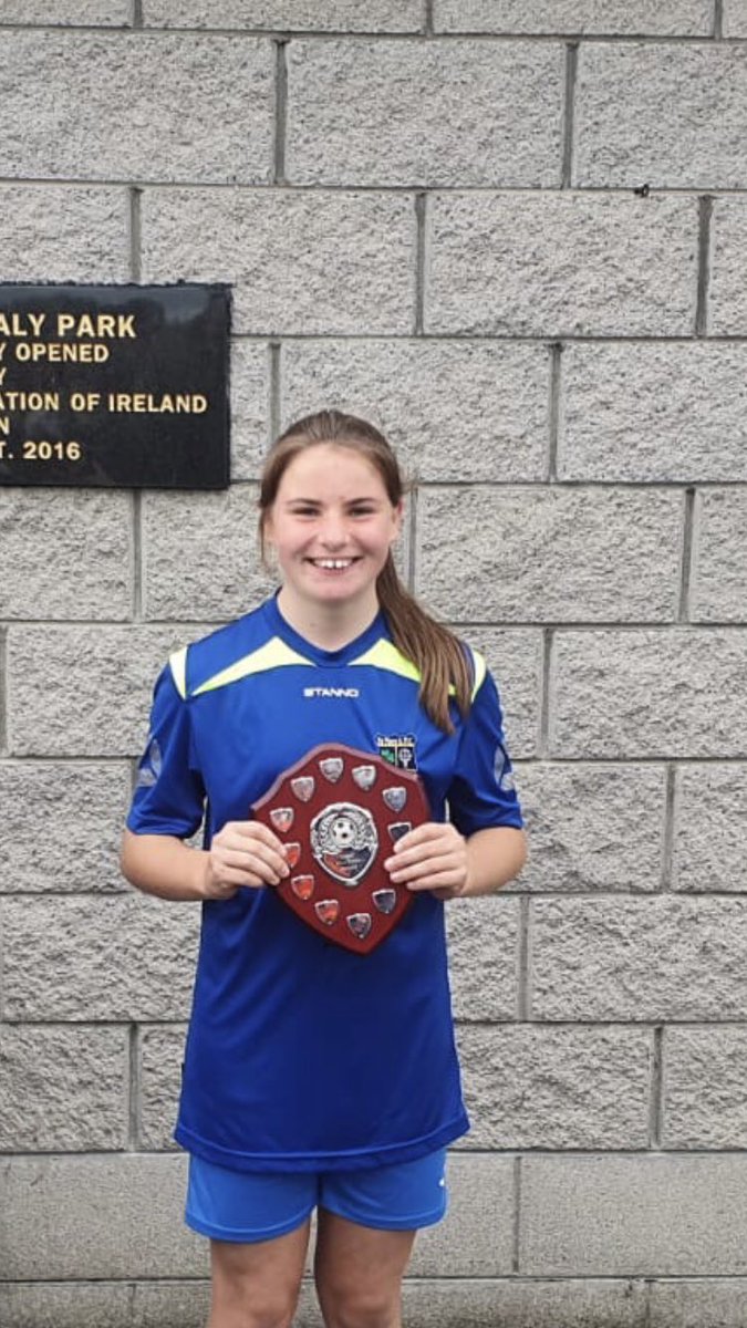 Huge congratulations to 6th class pupil Ailish McNamara who has been selected for the Clare under 12’s soccer team. We’re all very proud of you Ailish! ⚽️