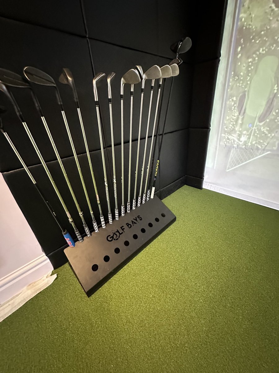 Let’s talk storage… ⛳️ golfbays.co.uk/collections/st…