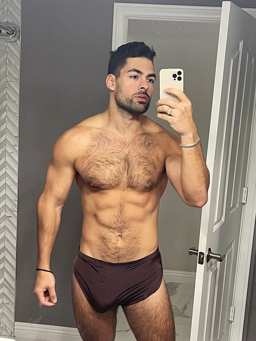 Morning selfie ❤️🍆📸 https://t.co/KTOQJ889Wt