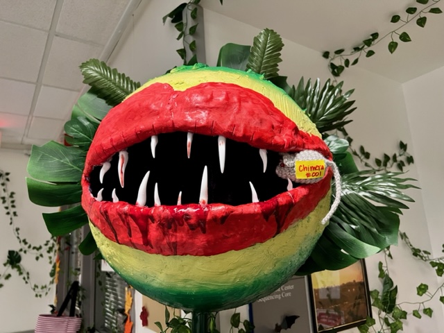 Lauretta El Hayek (@laurettahayek) on Twitter photo So many theories about what happened to our fugitive Chimera #001!
The Chahrour detectives are working day and night, no official police report yet, STAY ON THE LOOKOUT!
The McDermott Center lab door competition is ON!
<a href="/MariaChahrour/">Maria Chahrour</a> <a href="/shayalv/">Shayal</a> <a href="/gupseot/">Gupse Otuzoglu</a> <a href="/UTSWGradSchool/">UTSW Graduate School of Biomedical Sciences</a> So many theories about what happened to our fugitive Chimera #001!
The Chahrour detectives are working day and night, no official police report yet, STAY ON THE LOOKOUT!
The McDermott Center lab door competition is ON!
<a href="/MariaChahrour/">Maria Chahrour</a> <a href="/shayalv/">Shayal</a> <a href="/gupseot/">Gupse Otuzoglu</a> <a href="/UTSWGradSchool/">UTSW Graduate School of Biomedical Sciences</a>