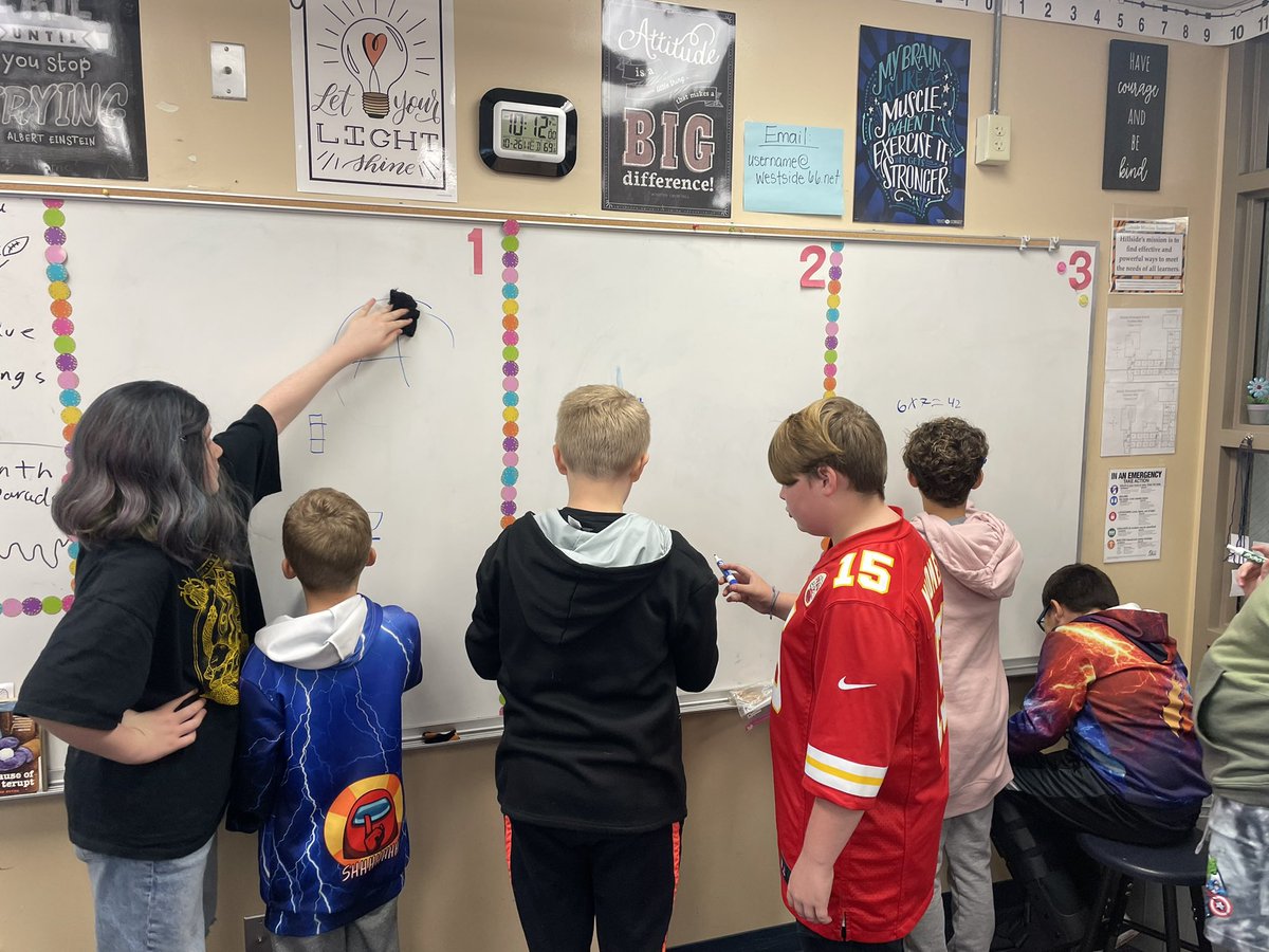mrs_d_williams1's tweet photo. Thank you to the 4th and 5th grade teachers at Hillside for welcoming some of our LEA teachers into your classrooms today for Instructional Rounds. We saw so many different strategies! @hillside_tigers @Westside66 https://t.co/BeYf5kobwD