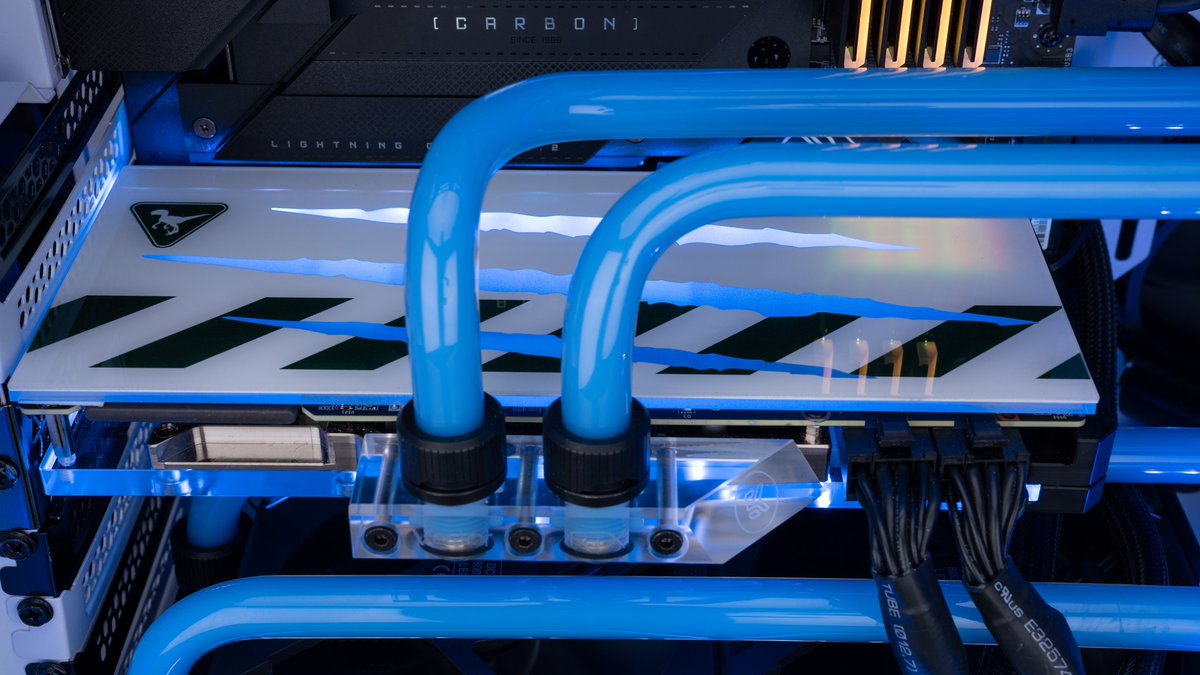 Newegg's tweet photo. This #RaptorLake rig has some serious bite to it. Built by @IronsidePC &amp; powered by the @IntelGaming Core i9-13900K.

Enter now for your chance to take this beast home.
https://t.co/H3nuPtxbBb https://t.co/xnDINha1dJ