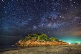 BK3DSci's tweet photo. #AfterSchoolReflection for 10/26/22
#Teaching can be lonely. On our island(classroom) with only our ability... or so it seems. Don't forget all the stars(peers young & old) above your head. Stars are there to shed light, offer a reflection, or give direction. #Education https://t.co/7Fx6h0r65E