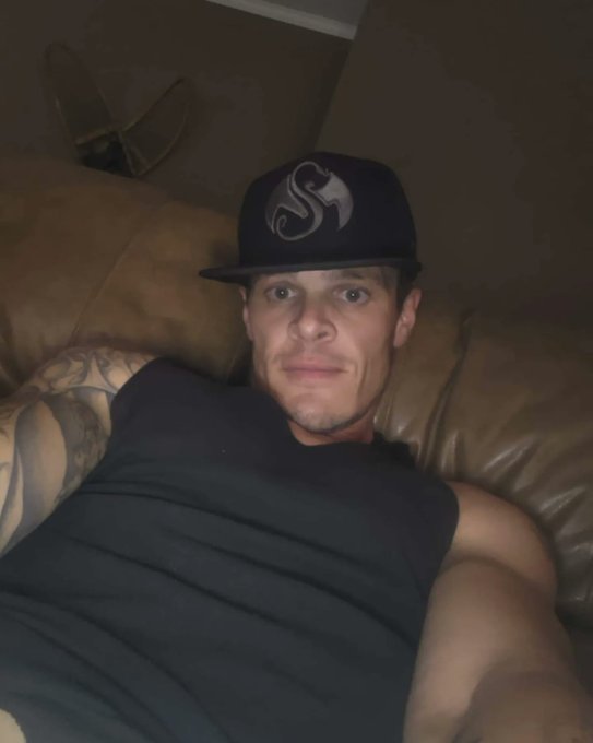 SwayNhasty’s pics and videos